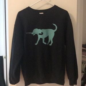 Field hockey dog black/teal sweatshirt